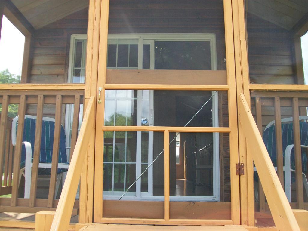 Plymouth Rock Camping Resort Rustic Cabin Elkhart Lake Buitenkant foto